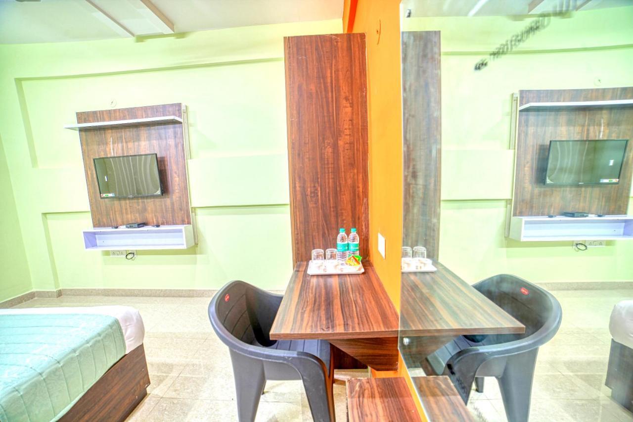 Redkey Inn Hotel Near Bangalore Airport Airport Pickup & Drop Available 24X7 Yelahanka ภายนอก รูปภาพ